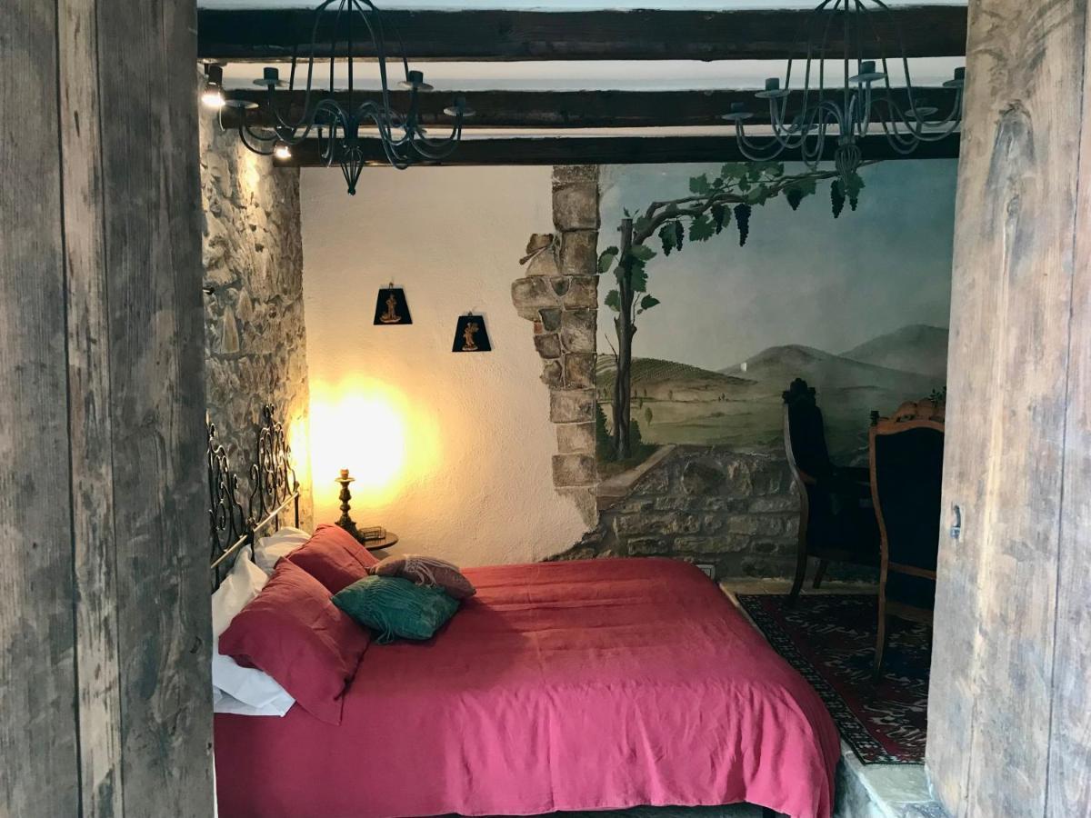 Borgo Manca Suite Sasso di Castalda Esterno foto