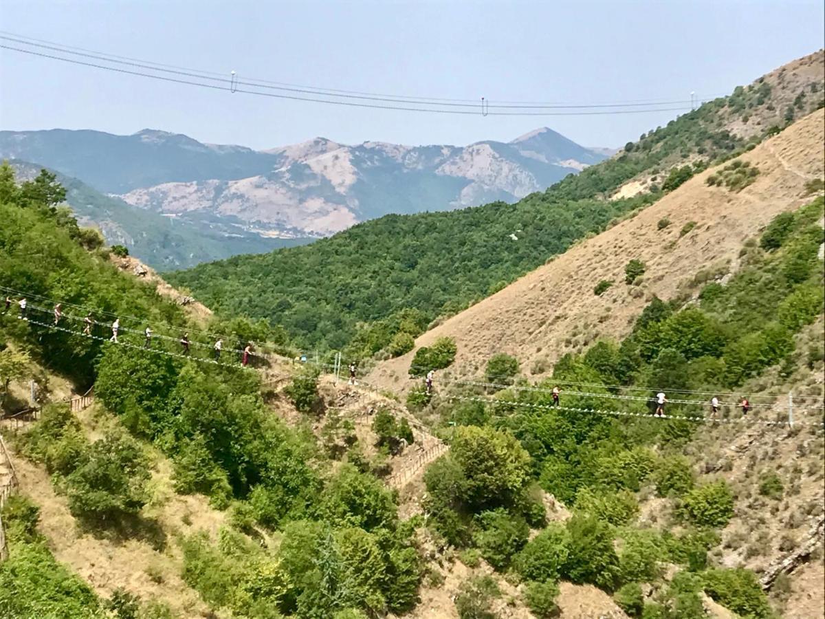 Borgo Manca Suite Sasso di Castalda Esterno foto