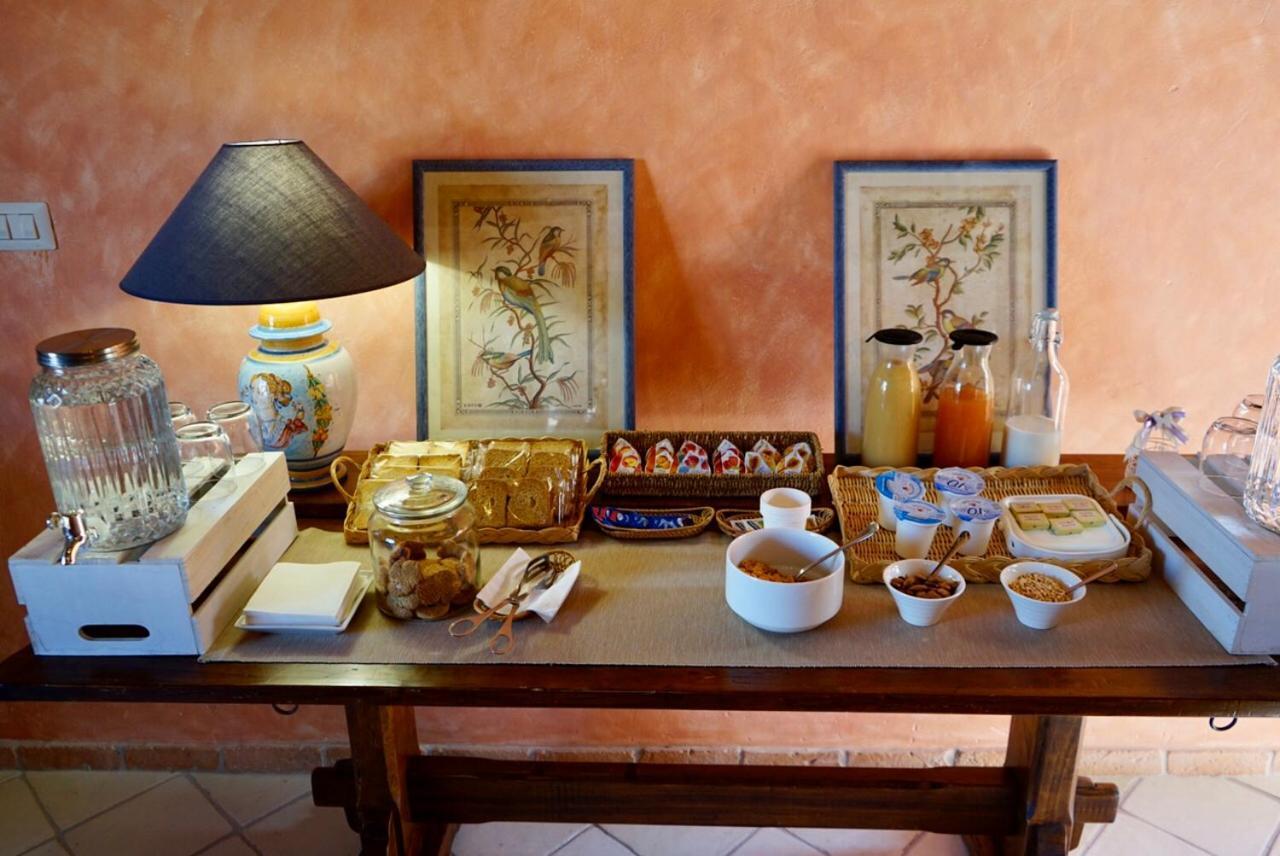 Borgo Manca Suite Sasso di Castalda Esterno foto