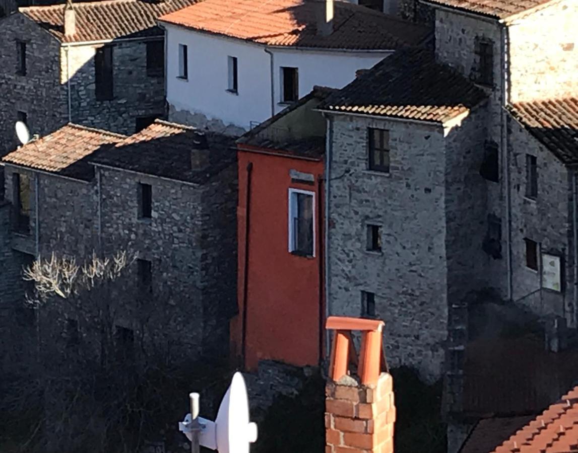 Borgo Manca Suite Sasso di Castalda Esterno foto