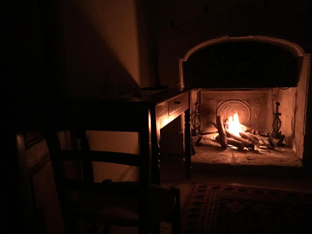 Borgo Manca Suite Sasso di Castalda Esterno foto